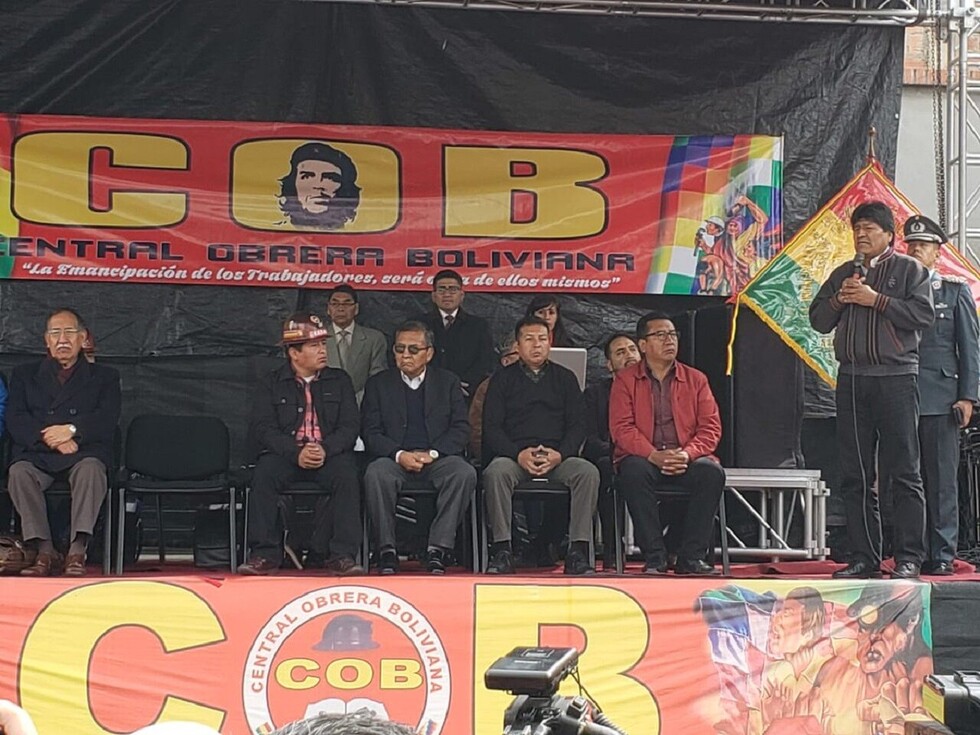 Morales celebra 67 aniversario de la COB