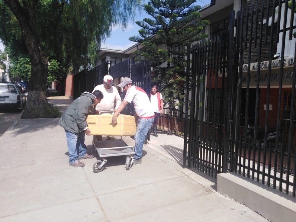 Donan pescados decomisados a hogares en Tarija