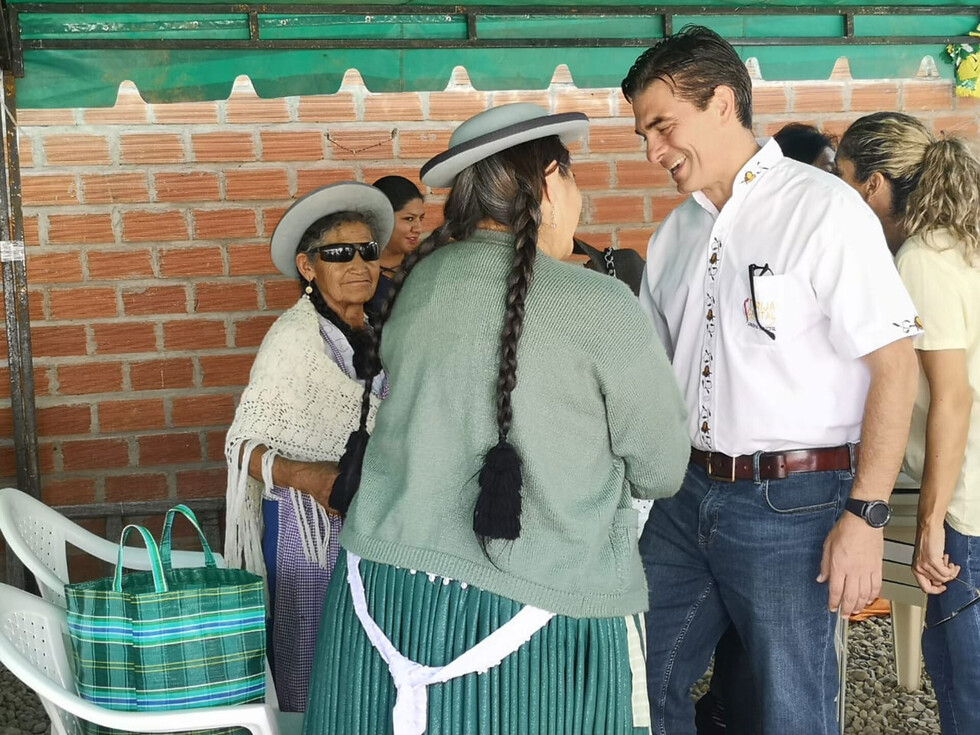 Alcalde celebró aniversario de CERCAT