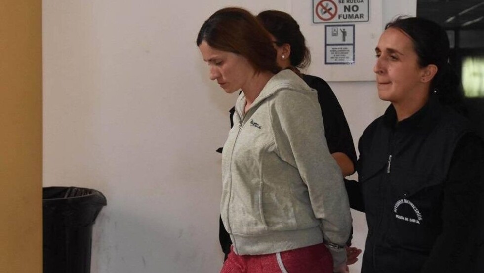 Condenan a mujer que dio a su hija para que la violaran