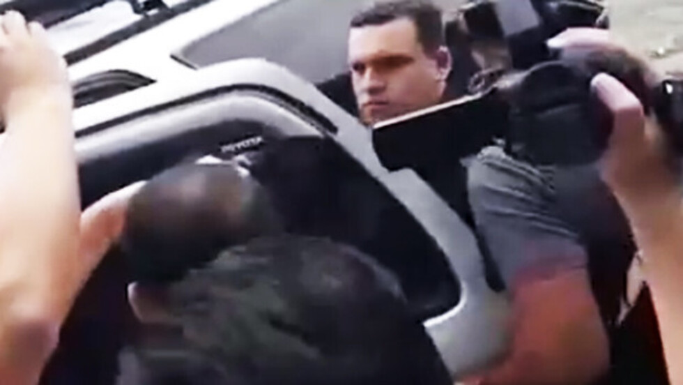 Aprehenden a hijo de coronel Medina, investigado por vínculos con “narco”