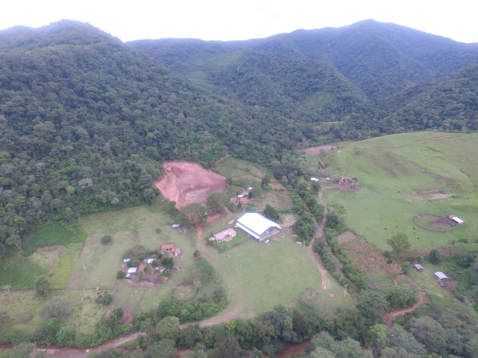 Comunarios denuncian presencia de maquinaria pesada en Tariquía