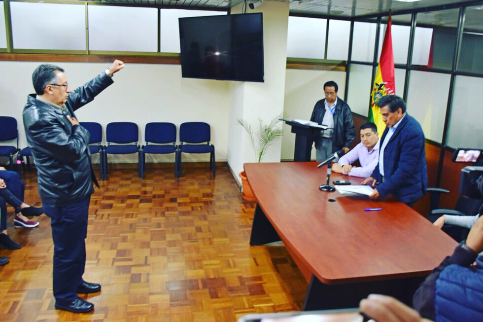 Ex ministro Sánchez asume presidencia de la ABC