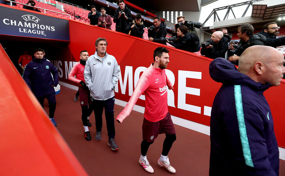 Barcelona se presenta en Liverpool con el objetivo de sellar su pase