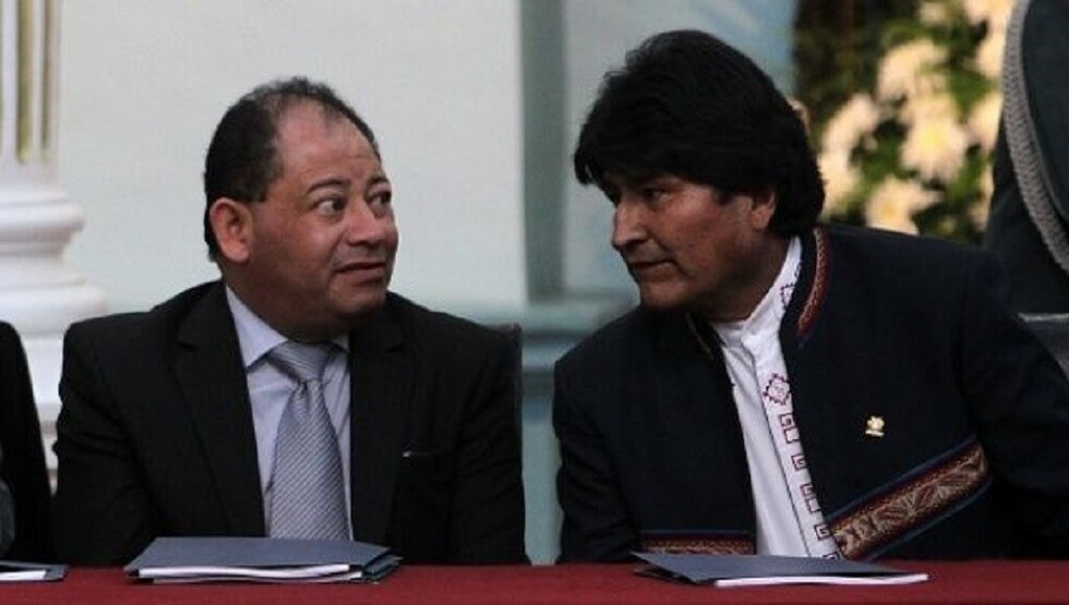 Evo ratifica confianza en Romero y dice que fotos no hacen de las autoridades "narcos"