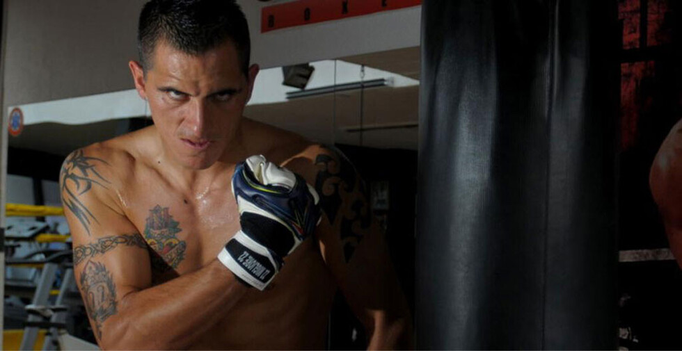 Migliore ganó su segundo combate como boxeador