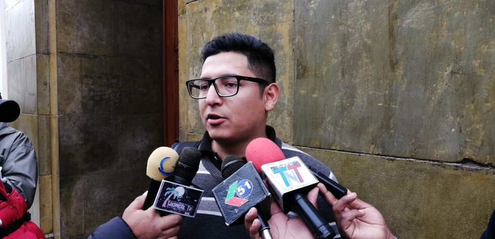 Pereira señala que ningún actor político destruirá proyecto de Becas de postgrado de la Gobernación