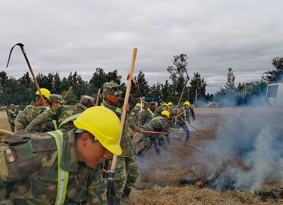 Capacitan a 300 soldados en caso de incendio forestal