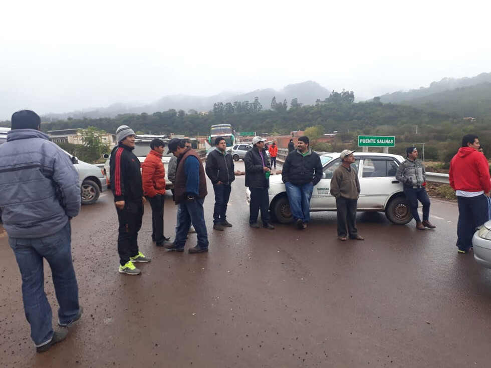 Transporte presiona, pero no hay acuerdos por las vías