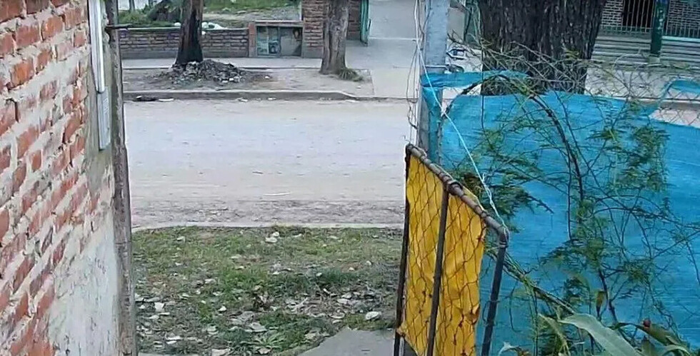 Violentos tiroteos entre  narcos frente a un colegio