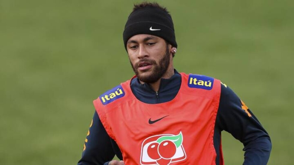Neymar debe anunciar que no jugará la Copa