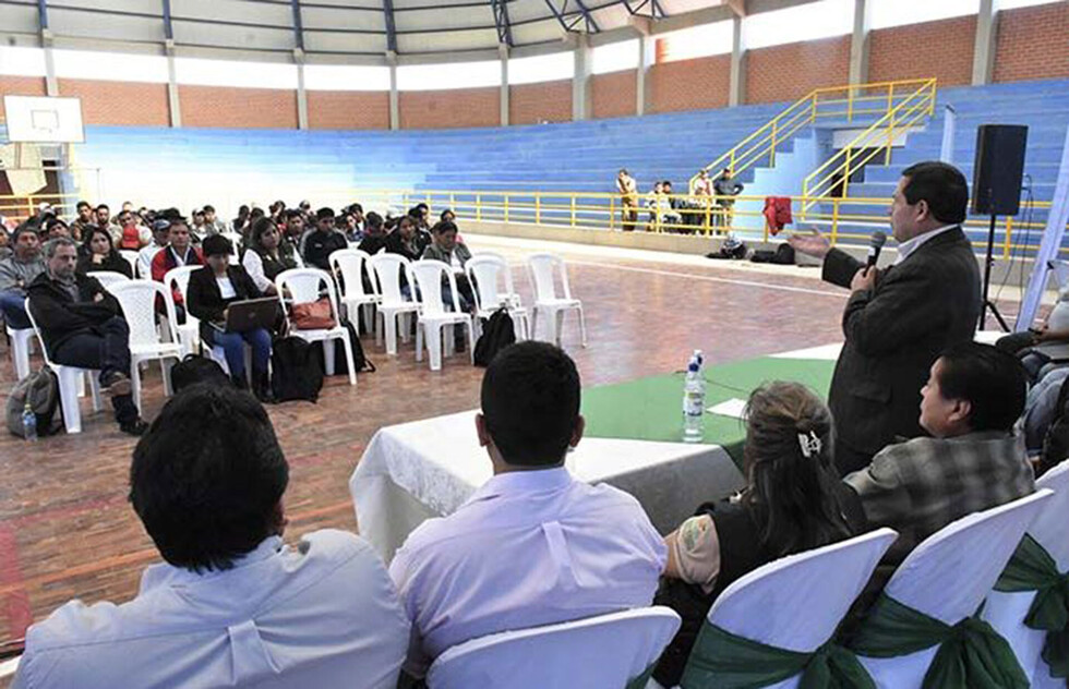 Productores de maní cursan taller de buenas prácticas