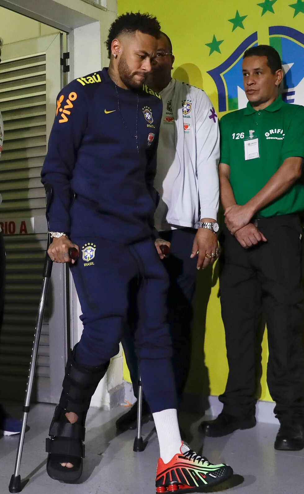 La CBF confirmó que Neymar no podrá jugar la Copa América