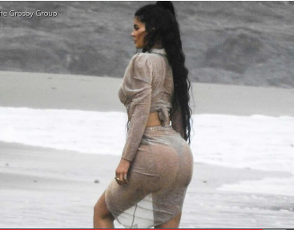 Kylie Jenner  dejó expuesto  su booty
