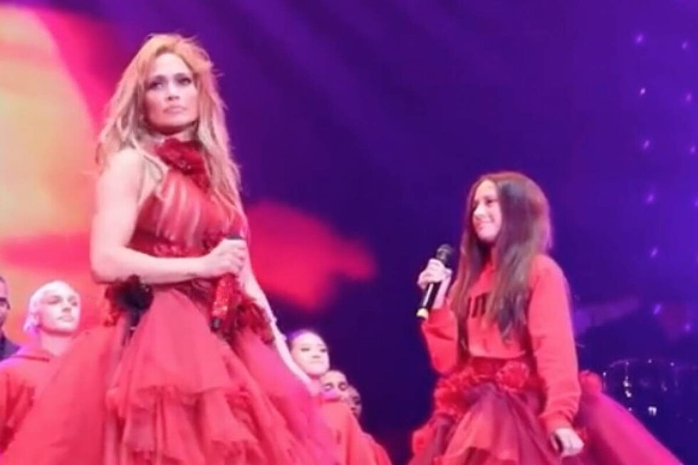La hija de JLo sorprendió a su madre