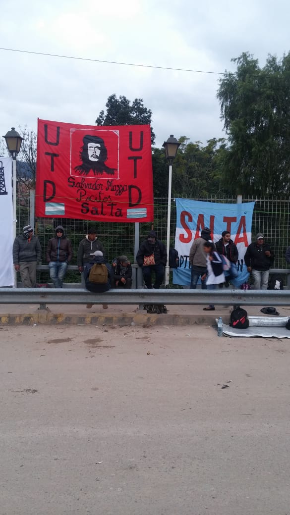 Puente Internacional en Yacuiba amaneció bloqueado