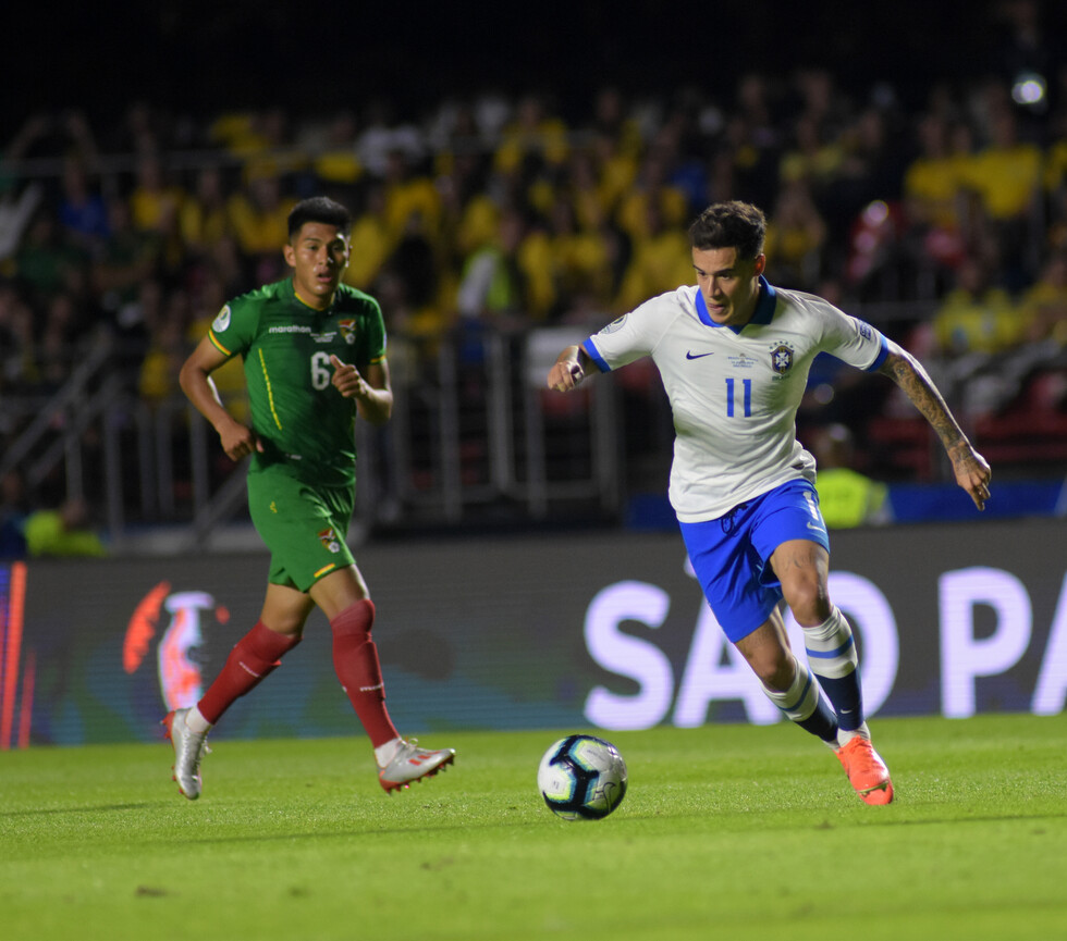Brasil arranca con una victoria frente a Bolivia por 3 a 0