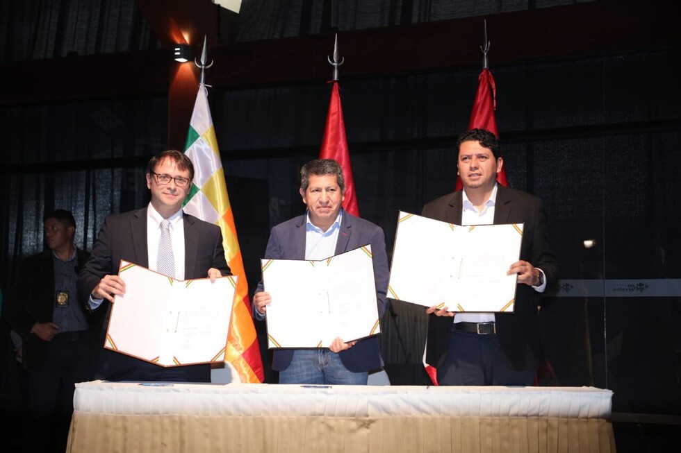 Gobierno firma acuerdo de intención para venta de gas a Perú y  Argentina