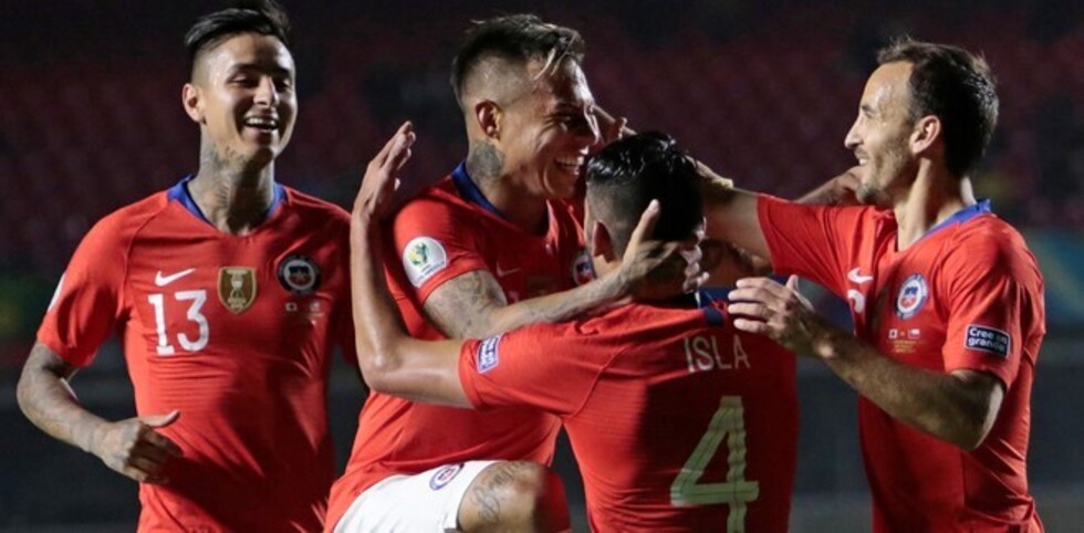Chile inició con goleada su defensa del título en la Copa América