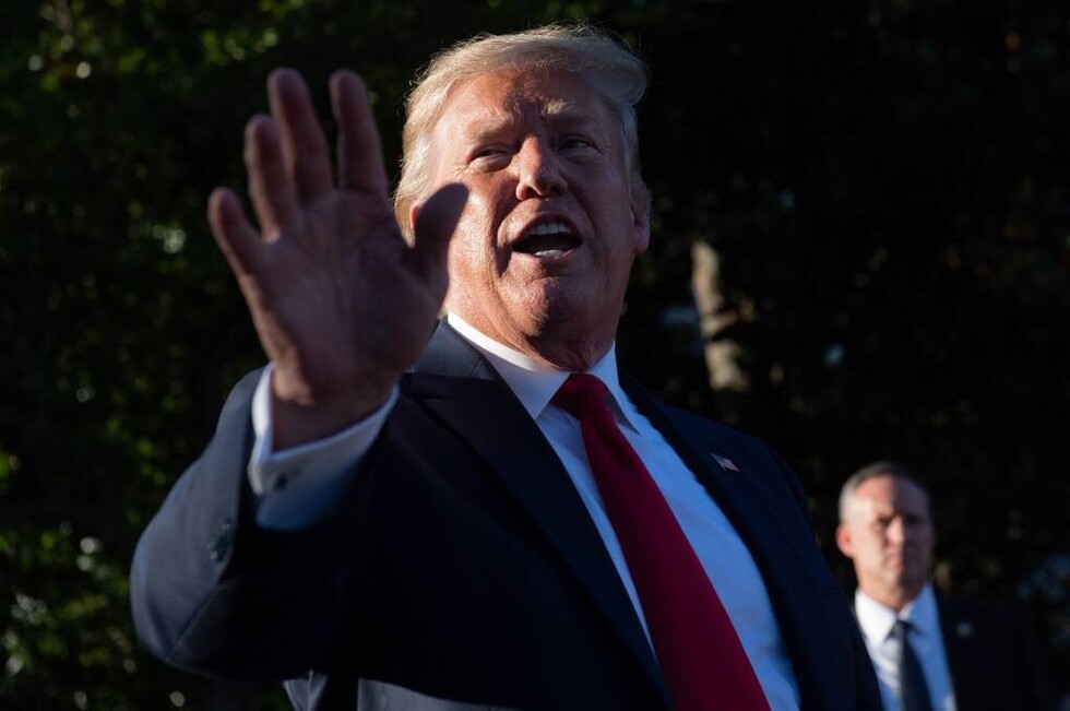 Trump vuelve a amenazar a China con aranceles