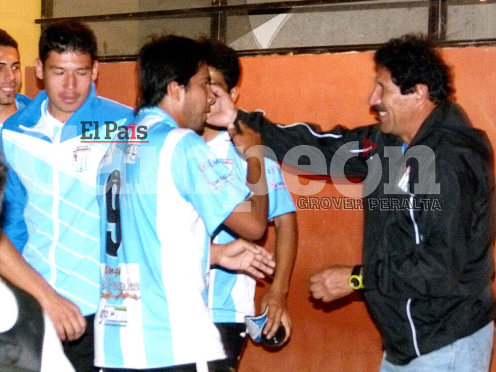 Ciclón fue el último equipo que dirigió “Papi” Vaca