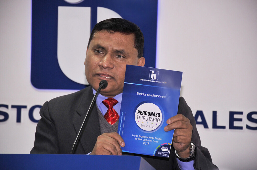 “Nuestros impuestos están pagando la campaña del MAS”