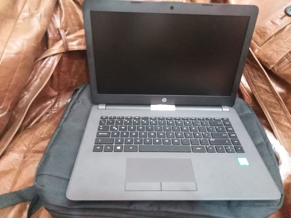 Denuncian negociado en la compra de laptops en la ALDT; Oficialía Mayor lo niega