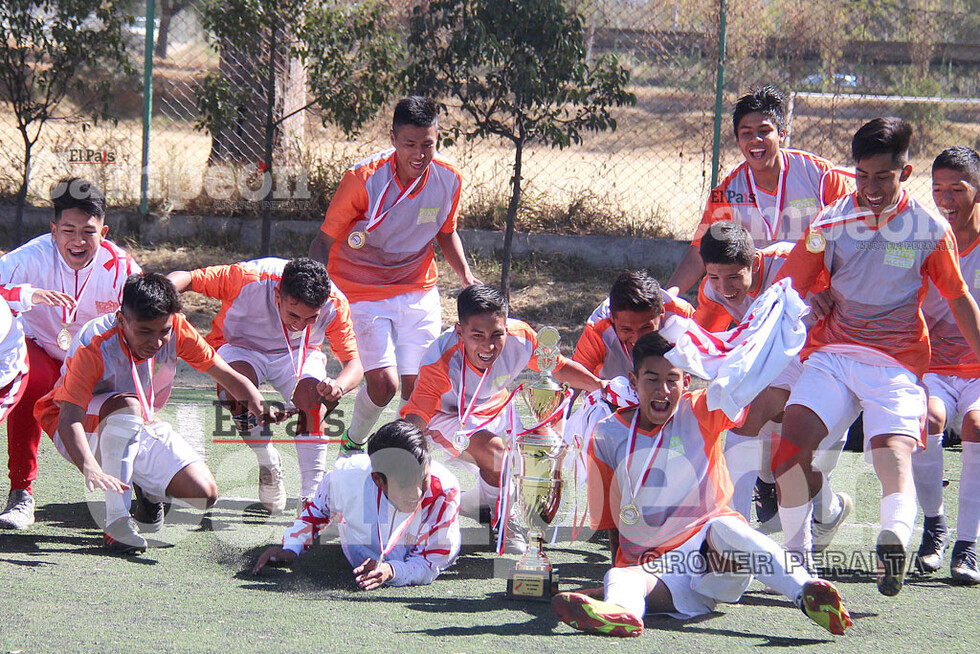 Postales del campeonato departamental sub-18 de fútbol
