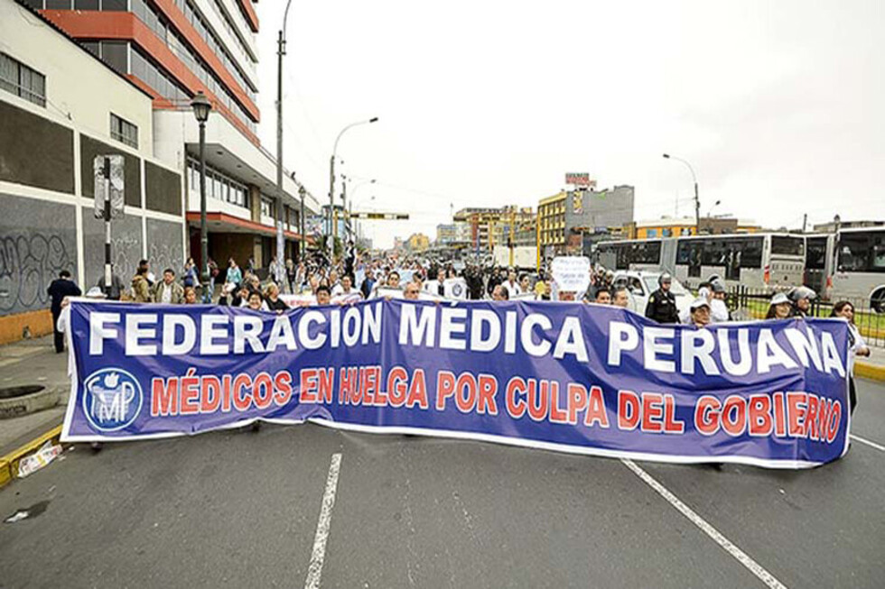 Médicos irán a un paro de 48 horas en Perú