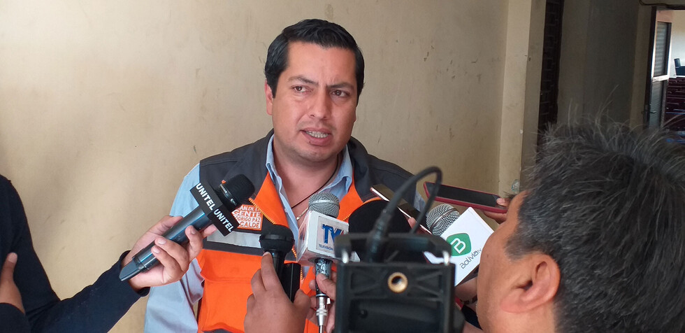 Ayala y Canedo presentan “El Libro del agua de Tarija”