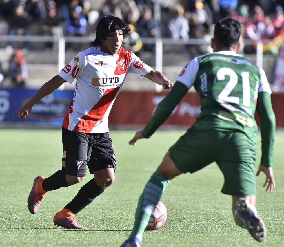 Con un gol de Puña, Always Ready venció a Oriente 3 a 0
