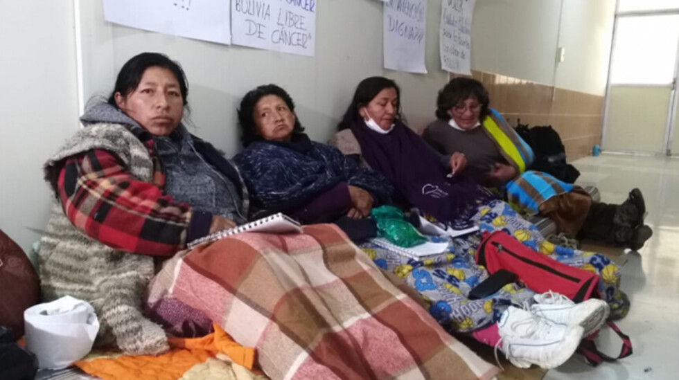 Pacientes con cáncer piden una reunión con Morales
