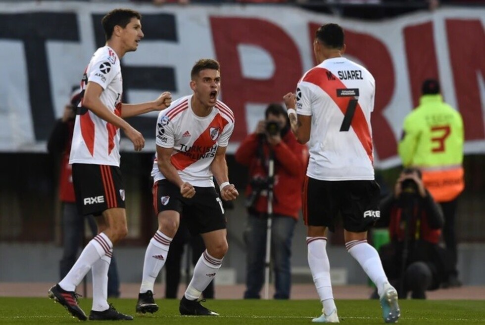 River goleó a Lanús jugando como su entrenador aspira