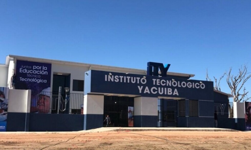 Presidente entrega Instituto Tecnológico Industrial Agropecuario en Yacuiba