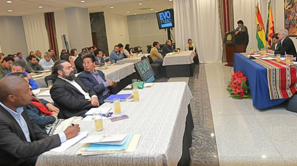 Gabinete identifica debilidades en campaña del MAS