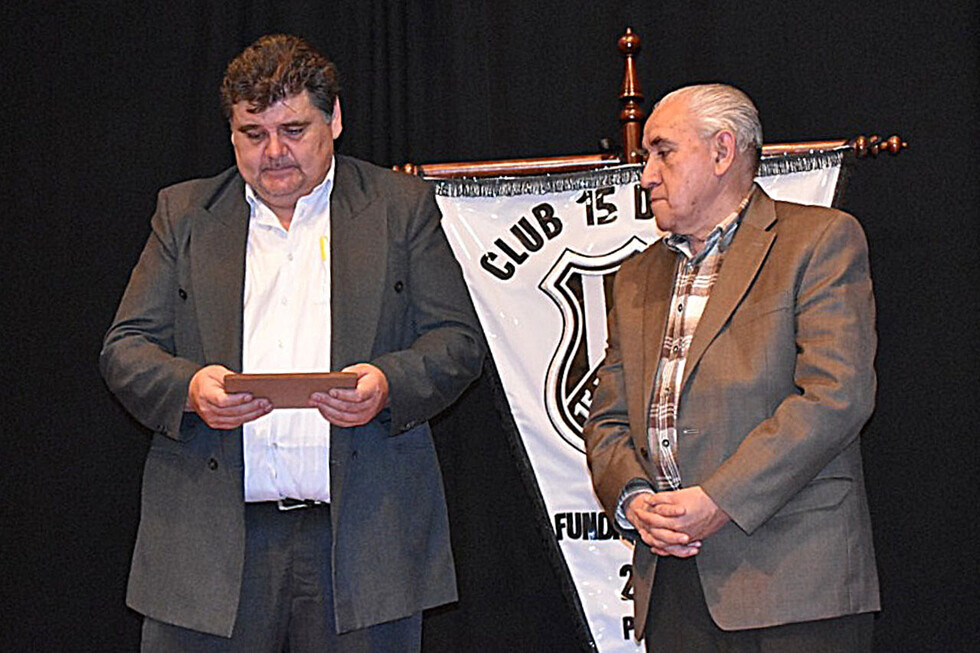 15 de Abril cuenta con su “libro de oro”