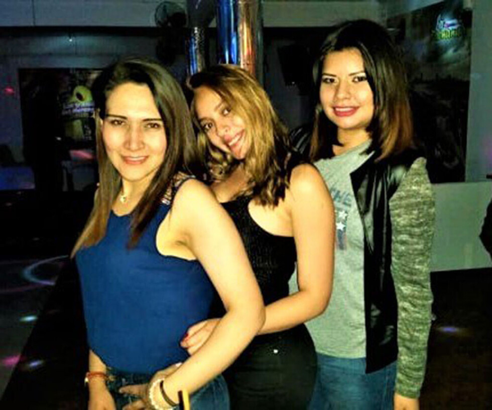 Baile y amistad   en torno a la salsa