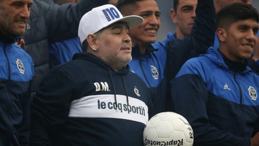 Maradona explicó a sus críticos por qué se ausentó de la práctica
