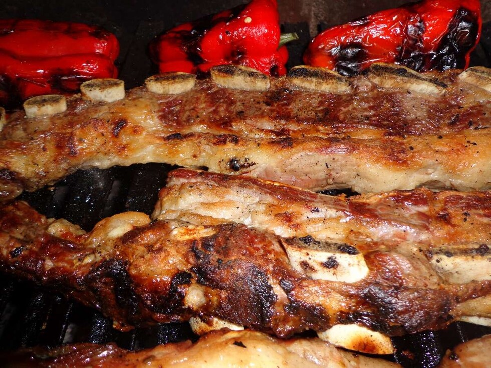 Harán un “mega asado” en casa de vegana