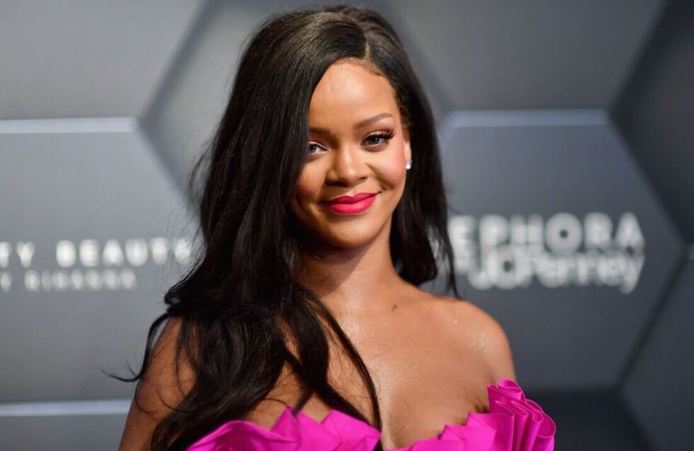 Aseguran que Rihanna está  embarazada