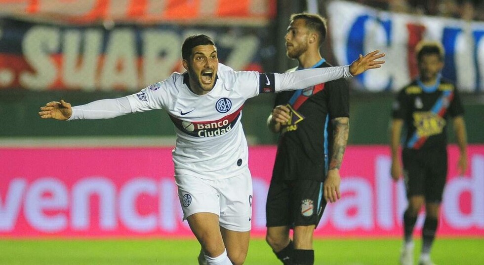 San Lorenzo y Boca se juegan el liderato de la Superliga