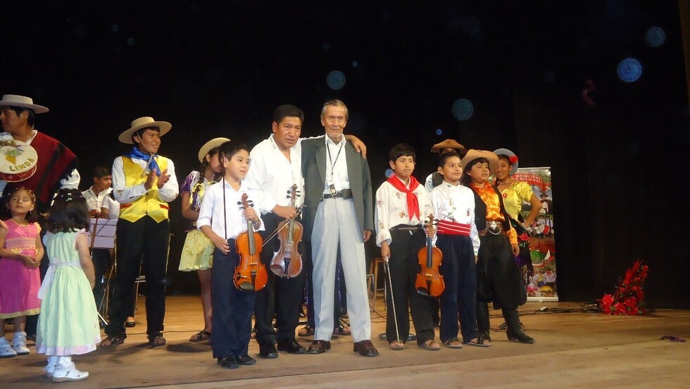 Lucho Aldana y el violín en la cueca chapaca