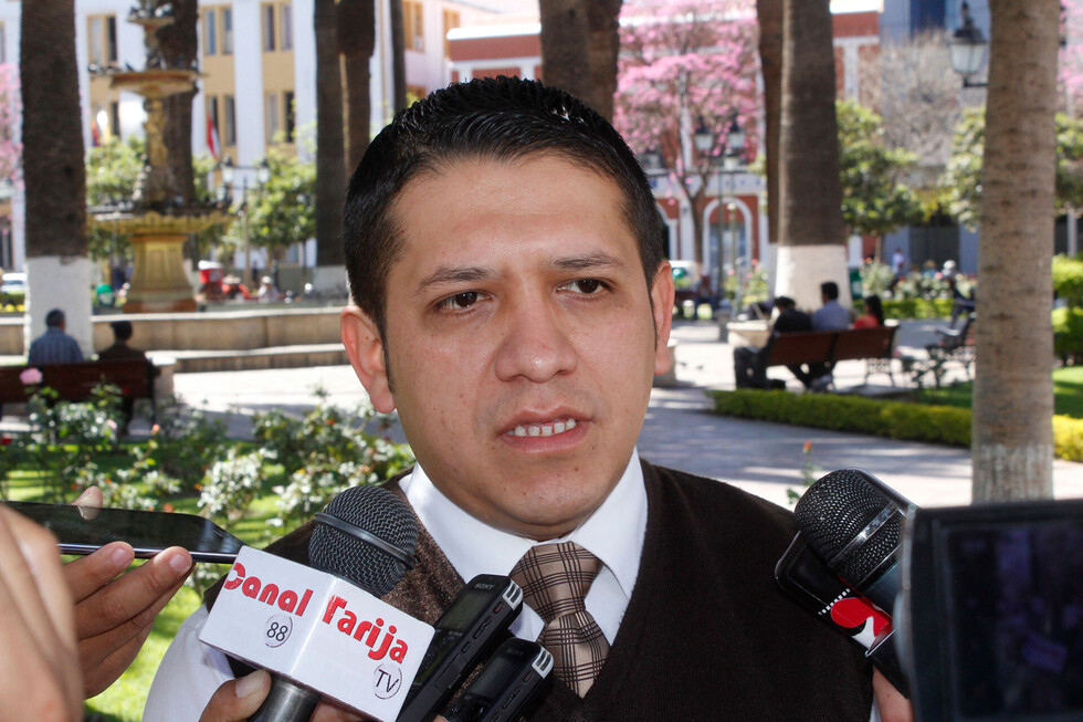 Tarija: Denuncian uso de obras en campaña del MAS