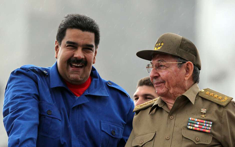 EEUU impone sanciones a Raúl Castro