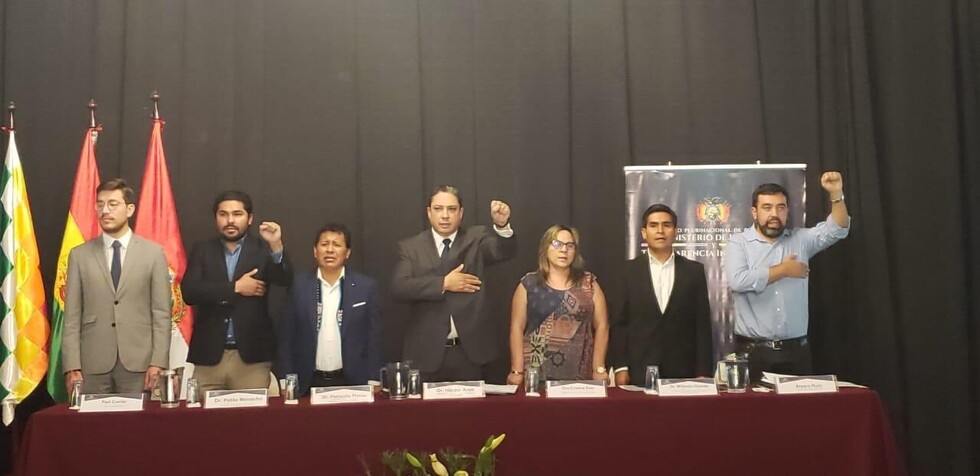 Inauguran encuentro nacional de unidades de transparencia en Tarija
