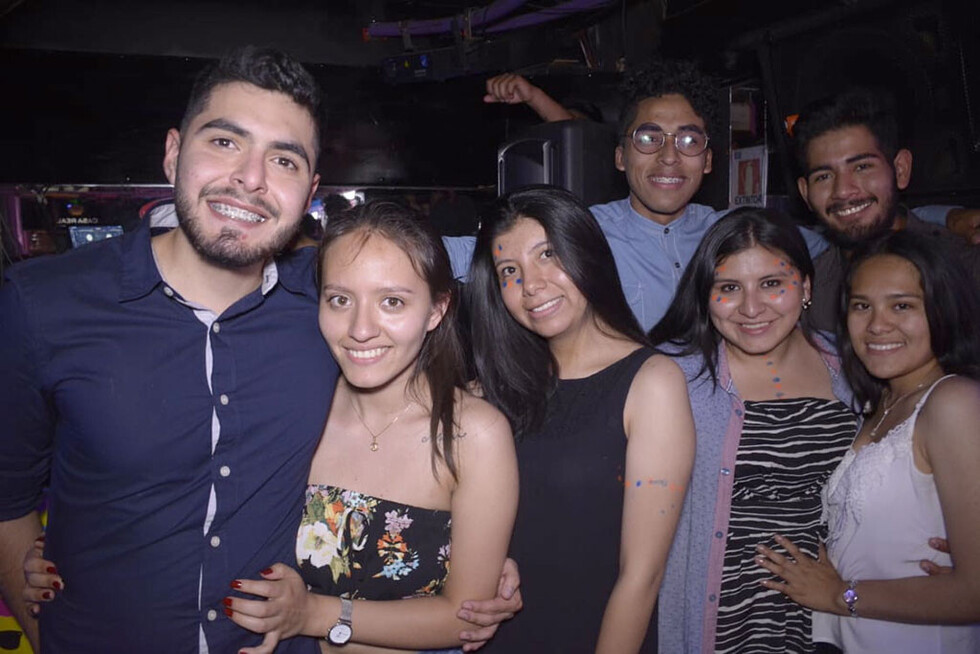 Mucho baile y diversión en la ciudad