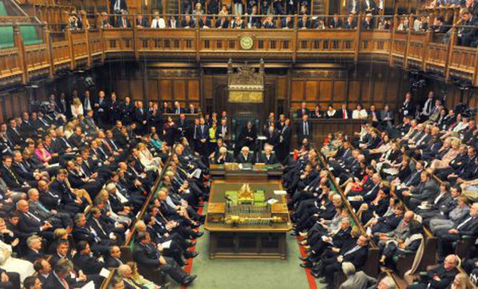 Parlamento rechaza votar de inmediato el Brexit