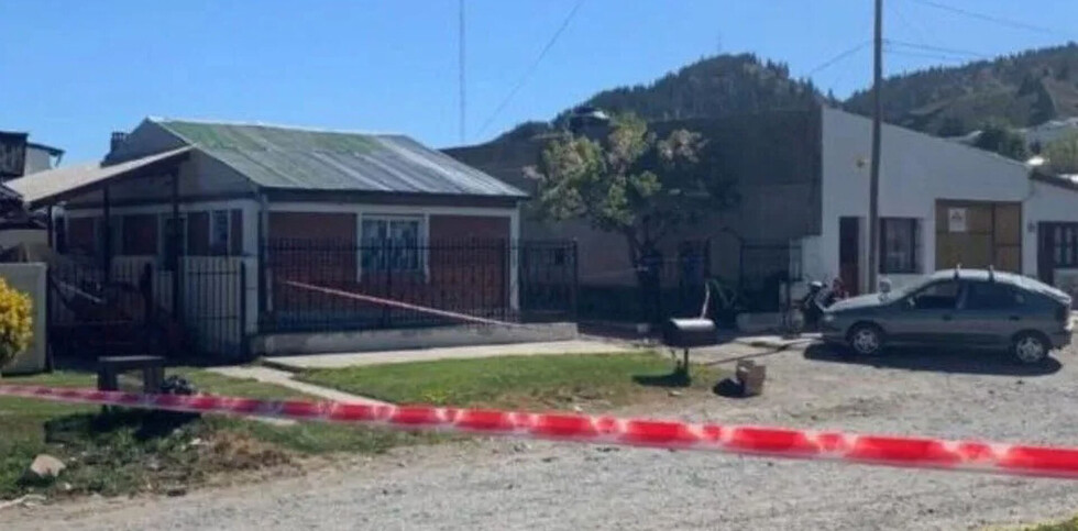 Molió a golpes a una peluquera y la estranguló
