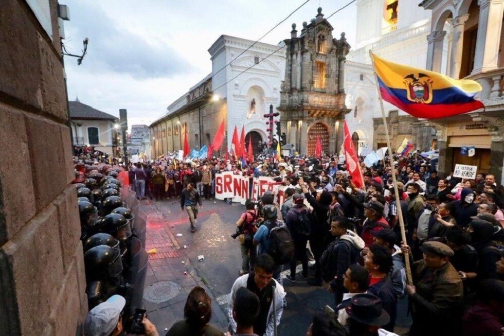 Ira contra las élites: otra revolución de octubre, en América Latina