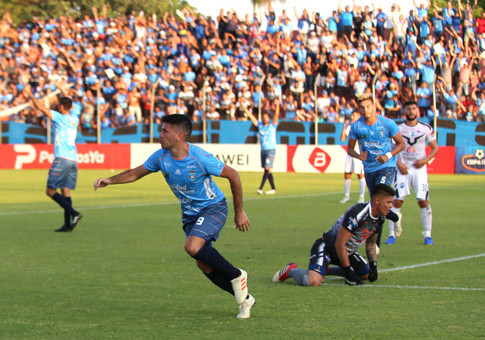 La vigésima fecha del Clausura del fútbol boliviano suspendida